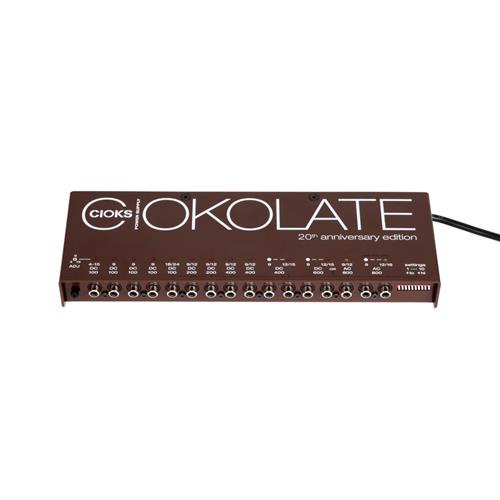 Cioks CIOKOLATE - 16 outlets configured in 12 isolated sections